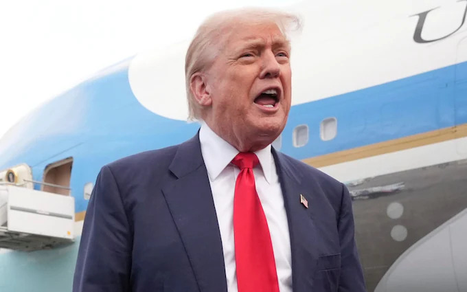 D Trump, Blog de Salagre